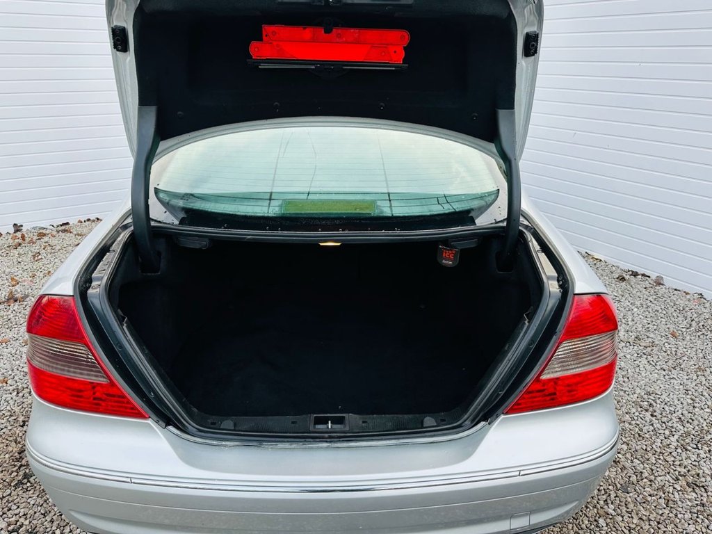 Used Mercedes-Benz CLK 2007 for sale - 77218550: Photo 9