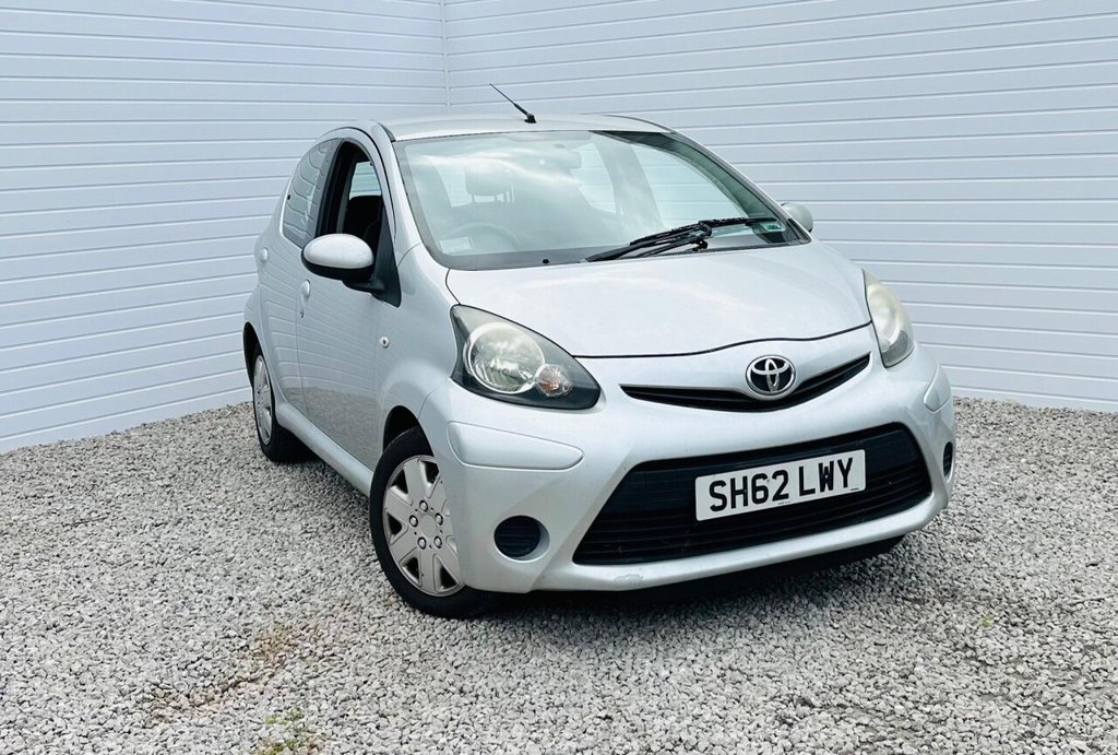 Used Toyota AYGO 2012 for sale - 76406225: Photo 6