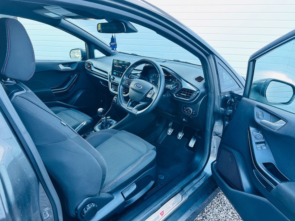 Used Ford Fiesta 2018 for sale - 77218547: Photo 32