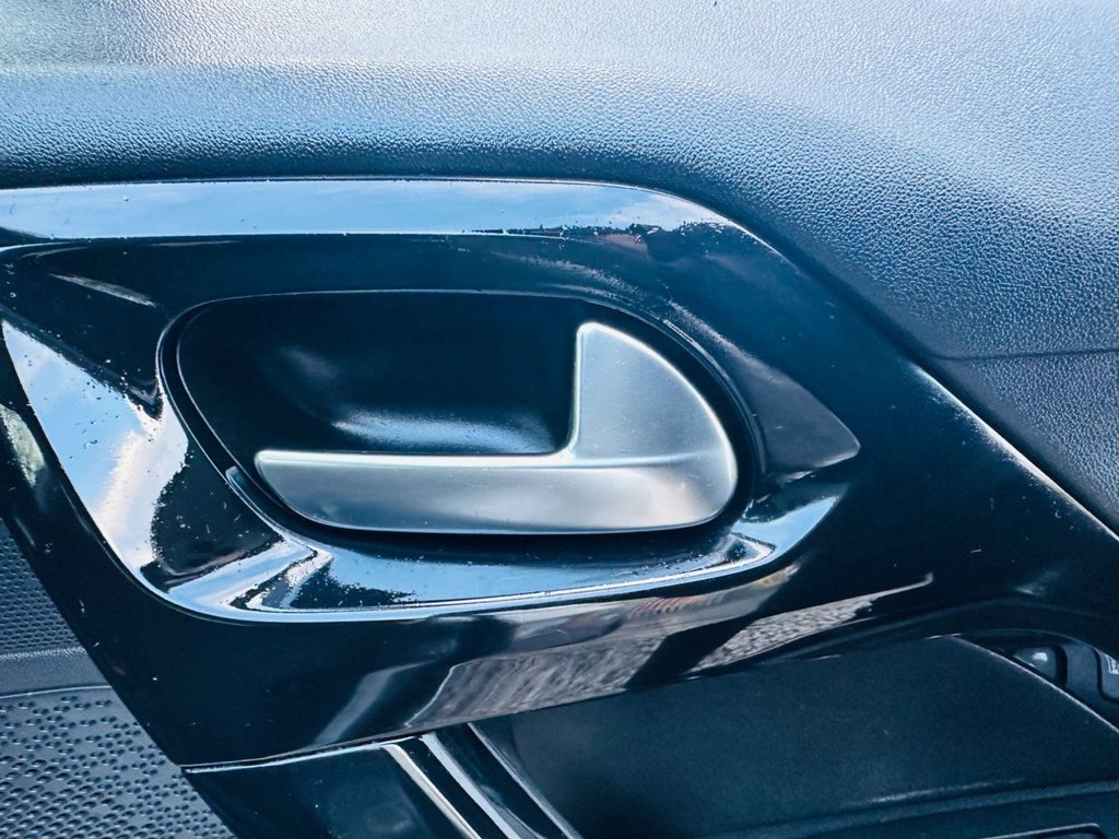 Used Peugeot 208 2019 for sale - 77360154: Photo 31