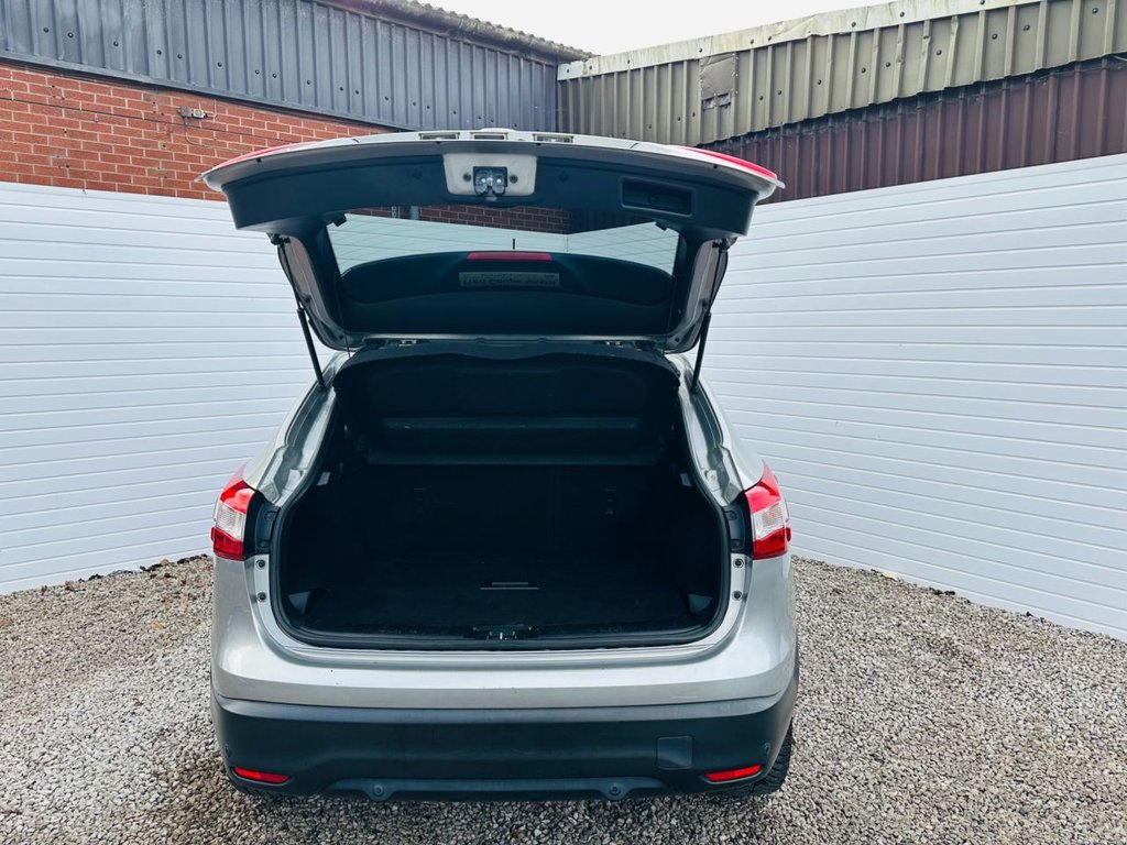 Used Nissan Qashqai 2016 for sale - 77557710: Photo 15