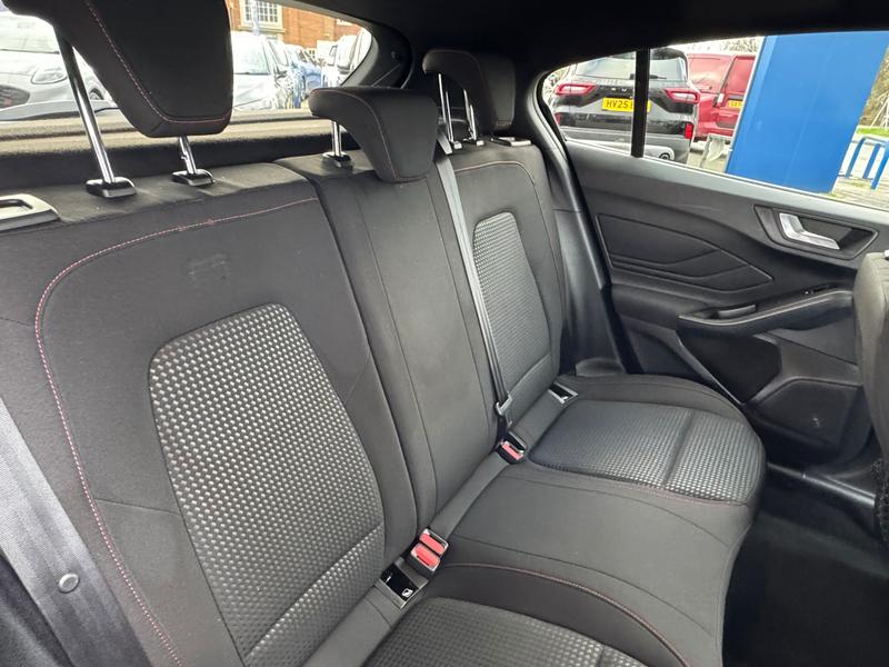 Used Ford Focus 2022 for sale - 77006022: Photo 13