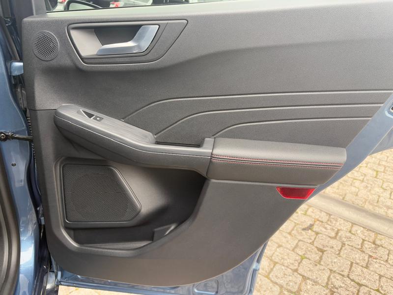 Used Ford Kuga 2022 for sale - 76402078: Photo 13