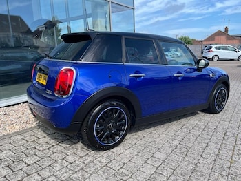 Used MINI Hatch 2019 for sale - 75545655: Photo