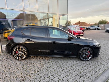 Used Ford Focus 2023 for sale - 78064109: Photo