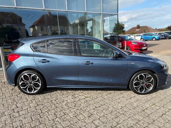 Used Ford Focus 2019 for sale - 75314396: Photo 2