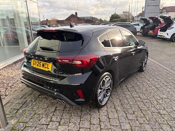 Used Ford Focus 2025 for sale - 76750449: Photo