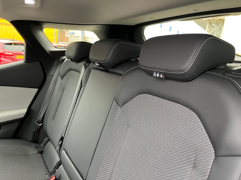 Used Ford Explorer 2024 for sale - 76477827: Photo 18