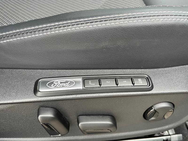 Used Ford Explorer 2024 for sale - 76477827: Photo 29