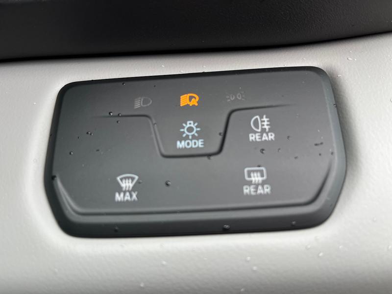 Used Ford Explorer 2024 for sale - 76477827: Photo 32