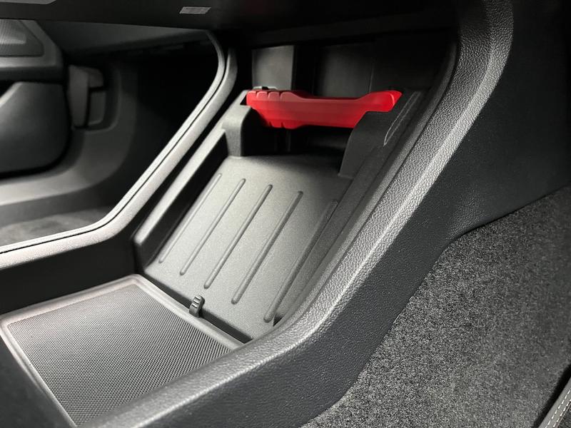 Used Ford Explorer 2024 for sale - 76477827: Photo 43