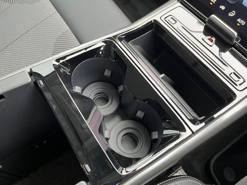 Used Ford Explorer 2024 for sale - 76477827: Photo 44