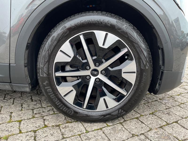 Used Ford Explorer 2024 for sale - 76477827: Photo 9