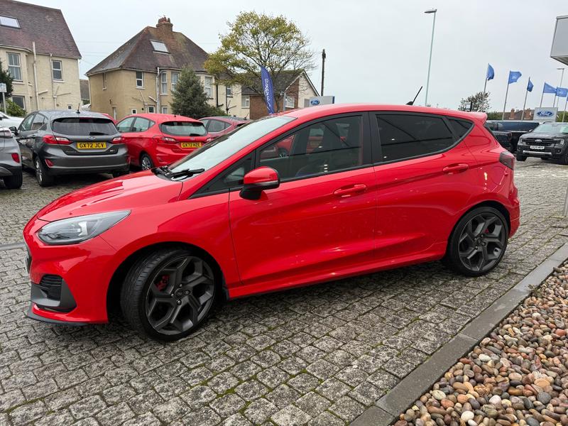 Used Ford Fiesta 2023 for sale - 76101799: Photo 4