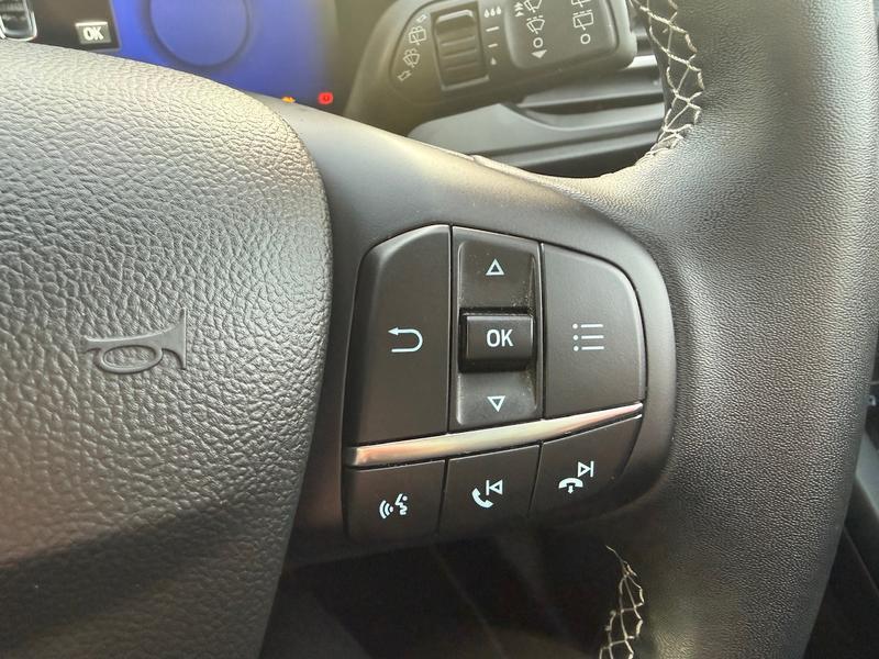 Used Ford Focus 2023 for sale - 76730140: Photo 23