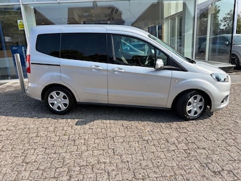 Used Ford Tourneo Courier 2019 for sale - 79177339: Photo