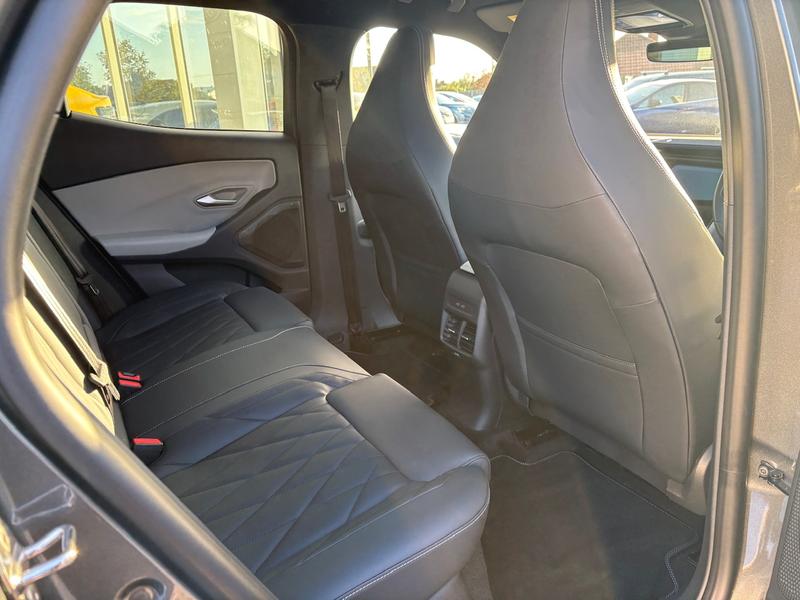 Used Ford Explorer 2024 for sale - 76477829: Photo 18