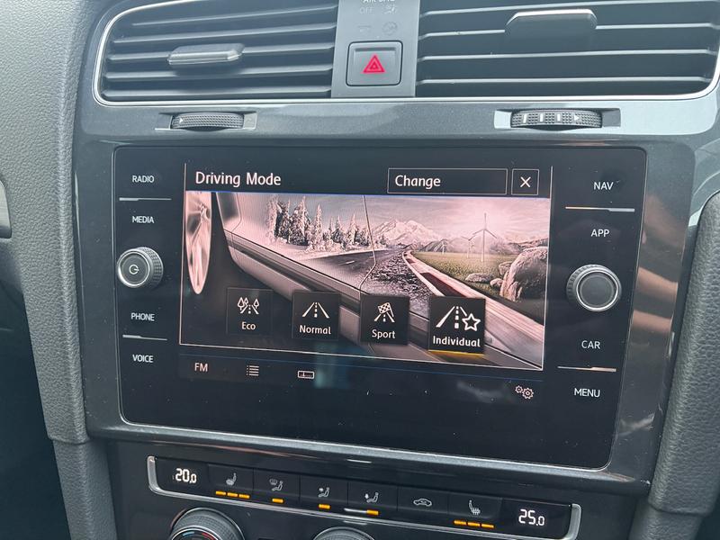 Used Volkswagen Golf 2019 for sale - 76767135: Photo 36