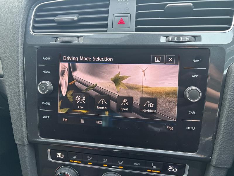 Used Volkswagen Golf 2019 for sale - 76767135: Photo 37