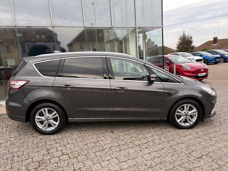 Used Ford S-Max 2023 for sale - 76477826: Photo 2