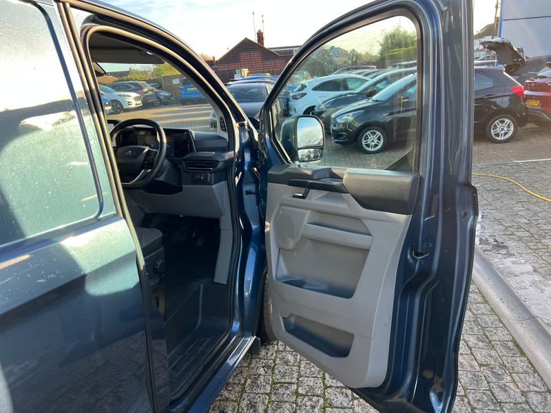 Used Ford Transit Custom 2025 for sale - 76998848: Photo 22