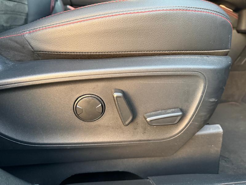 Used Ford Kuga 2023 for sale - 76730105: Photo 16