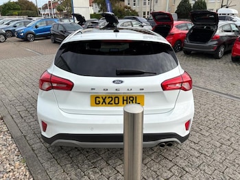 Used Ford Focus 2020 for sale - 76026296: Photo 4