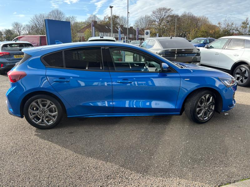 Used Ford Focus 2022 for sale - 76984838: Photo 10
