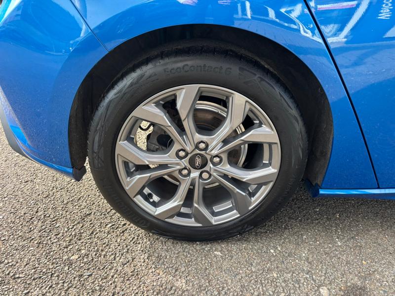 Used Ford Focus 2022 for sale - 76984838: Photo 11