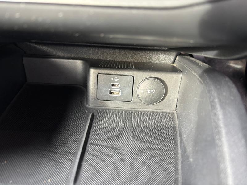 Used Ford Focus 2022 for sale - 76984838: Photo 25