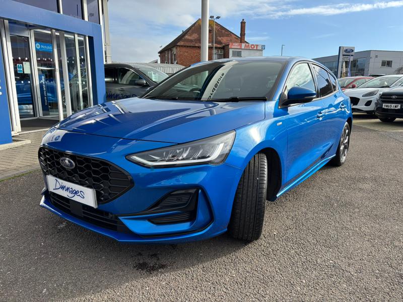 Used Ford Focus 2022 for sale - 76984838: Photo 3