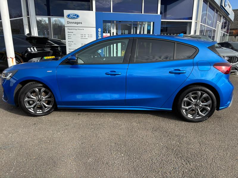 Used Ford Focus 2022 for sale - 76984838: Photo 4