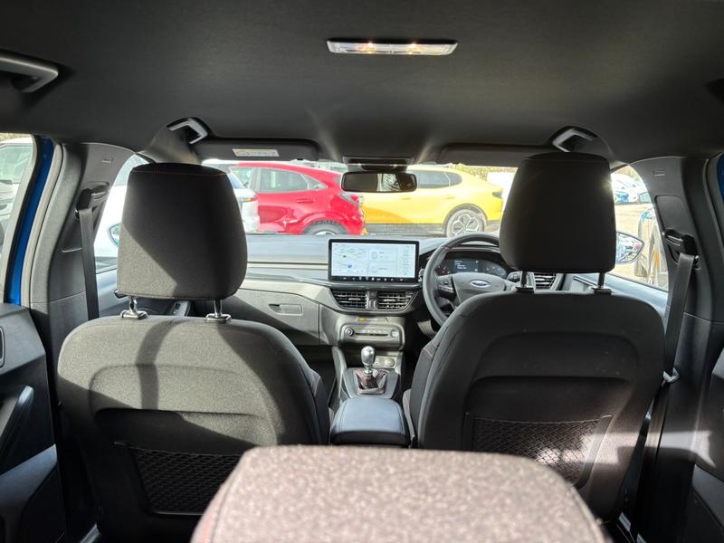 Used Ford Focus 2022 for sale - 76984838: Photo 8