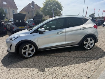 Used Ford Fiesta 2019 for sale - 79177305: Photo