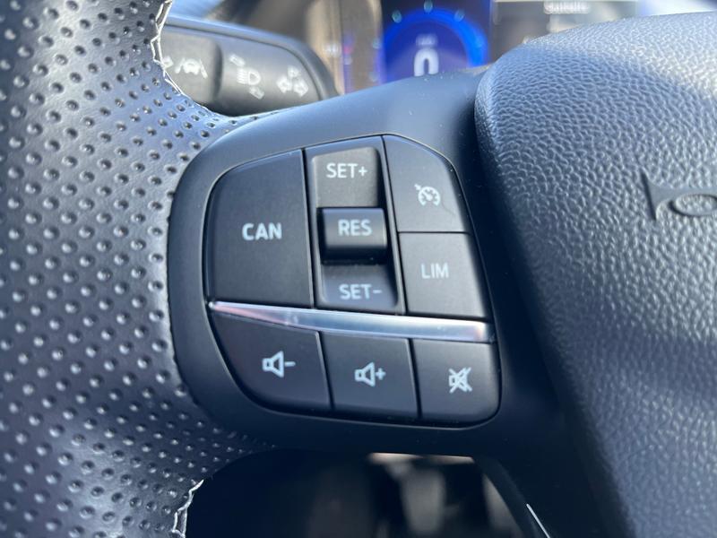 Used Ford Puma for sale - 76477818: Photo 28