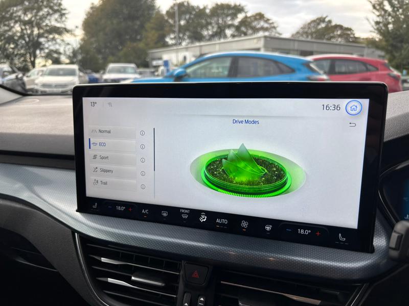 Used Ford Focus 2024 for sale - 76797106: Photo 26