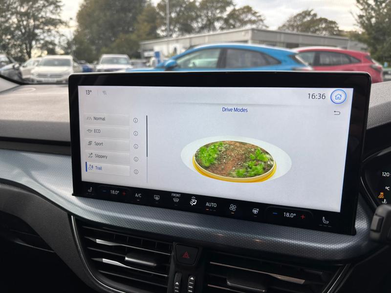 Used Ford Focus 2024 for sale - 76797106: Photo 29