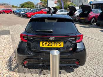 Used Toyota Yaris 2023 for sale - 74894037: Photo