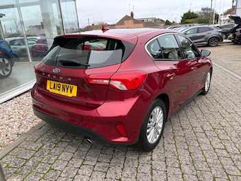 Used Ford Focus 2019 for sale - 76953796: Photo