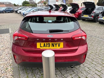 Used Ford Focus 2019 for sale - 76953796: Photo
