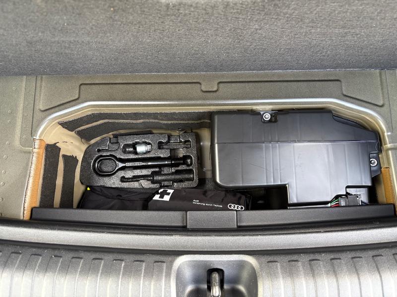 Used Audi Q4 e-tron 2024 for sale - 77403557: Photo 14