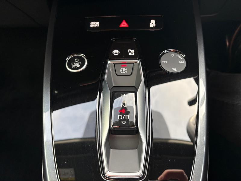 Used Audi Q4 e-tron 2024 for sale - 77403557: Photo 40