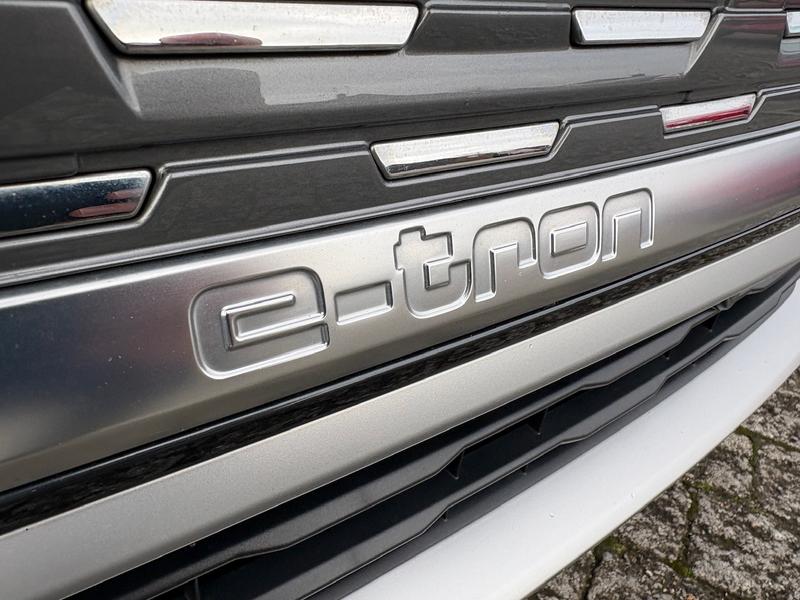 Used Audi Q4 e-tron 2024 for sale - 77403557: Photo 9