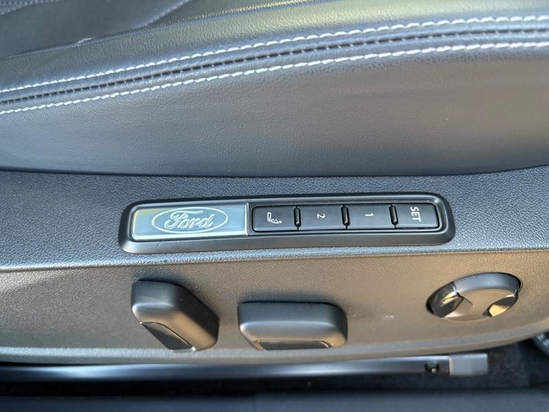 Used Ford Explorer 2024 for sale - 76036202: Photo 27