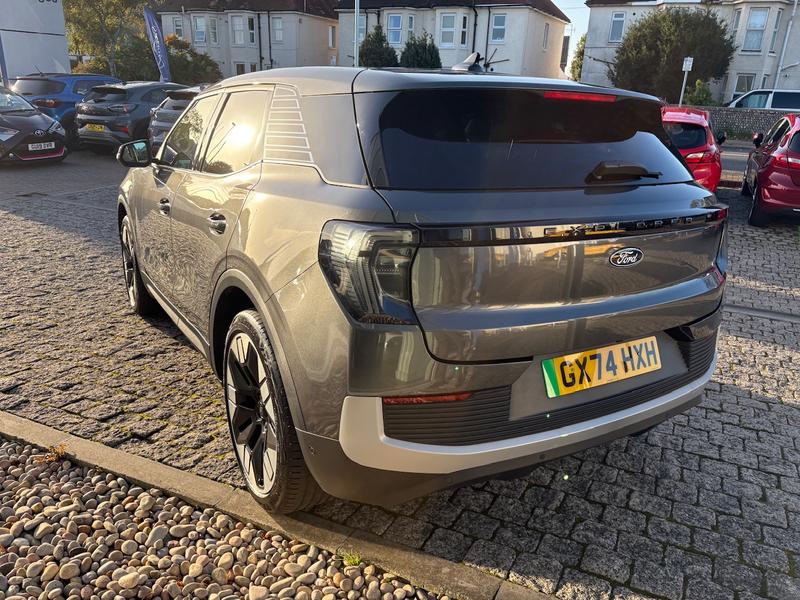 Used Ford Explorer 2024 for sale - 76036202: Photo 7
