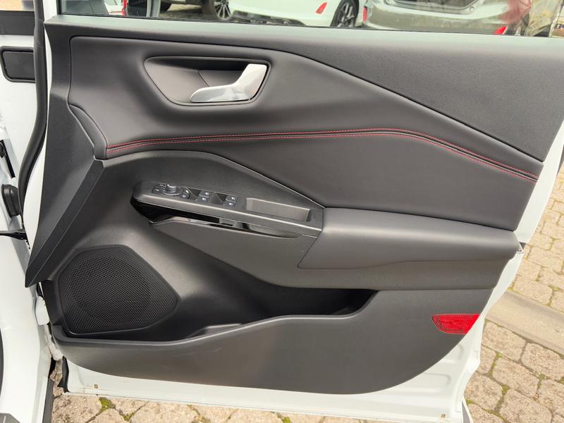 Used Ford Puma 2024 for sale - 76350424: Photo 24