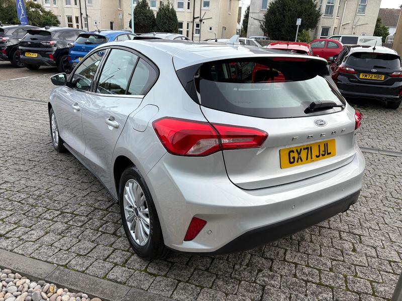 Used Ford Focus 2021 for sale - 76631271: Photo 5