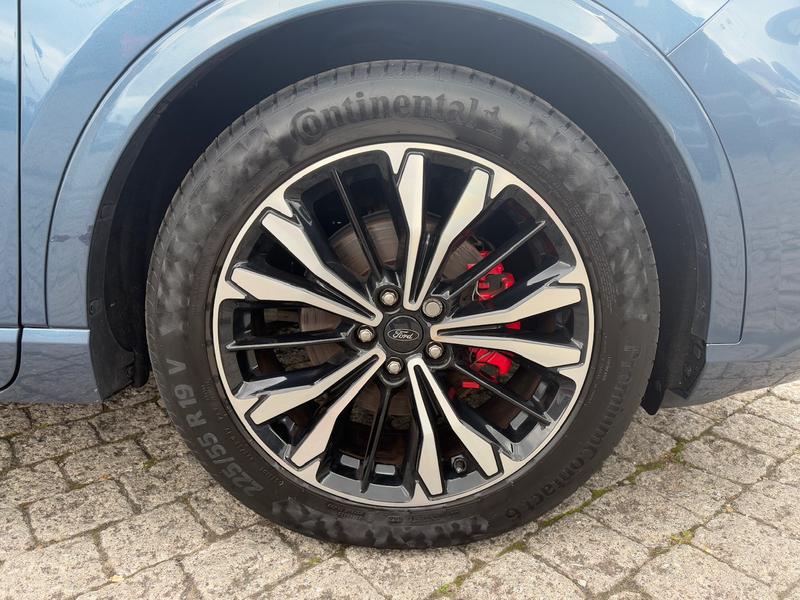 Used Ford Kuga 2022 for sale - 76551788: Photo 10