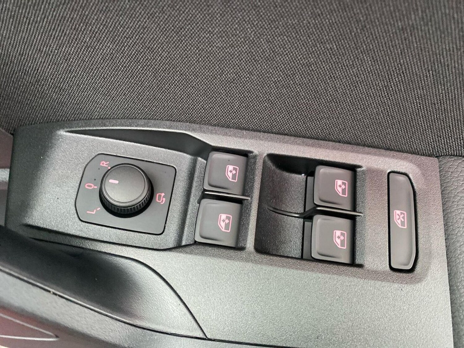 Used SEAT Arona 2026 for sale - 78026086: Photo 21