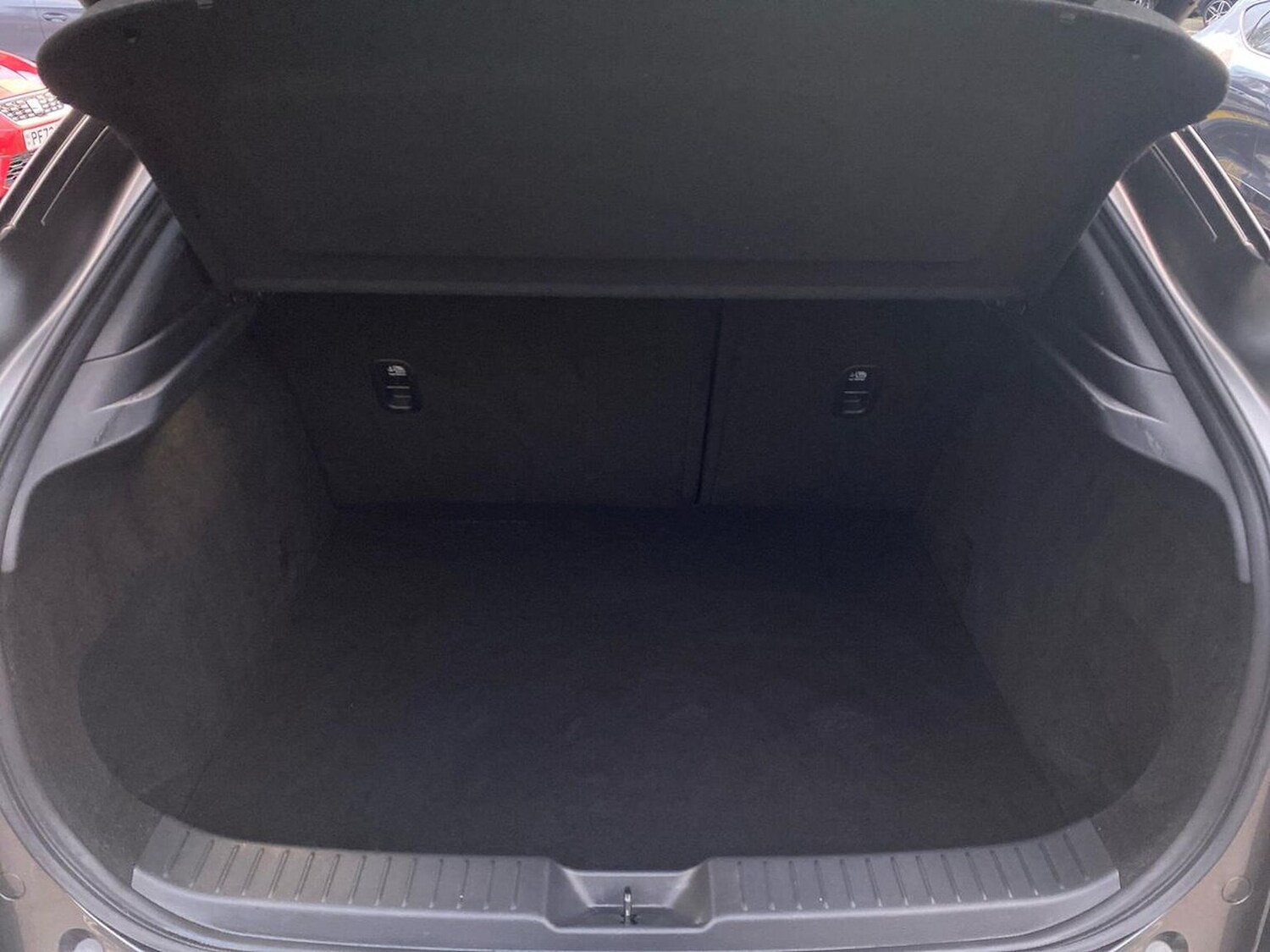 Used Mazda CX-30 2023 for sale - 76920081: Photo 17